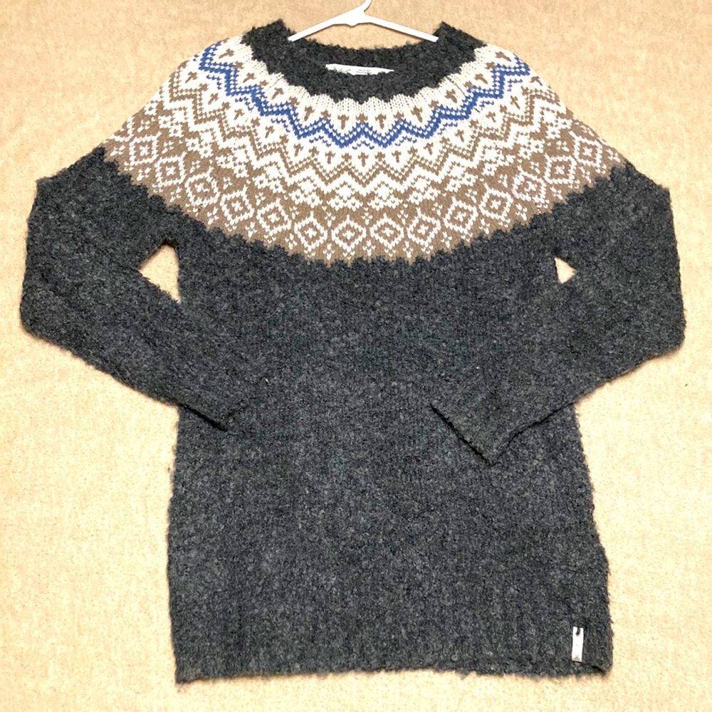 EUC Woolrich Sweater Size Small